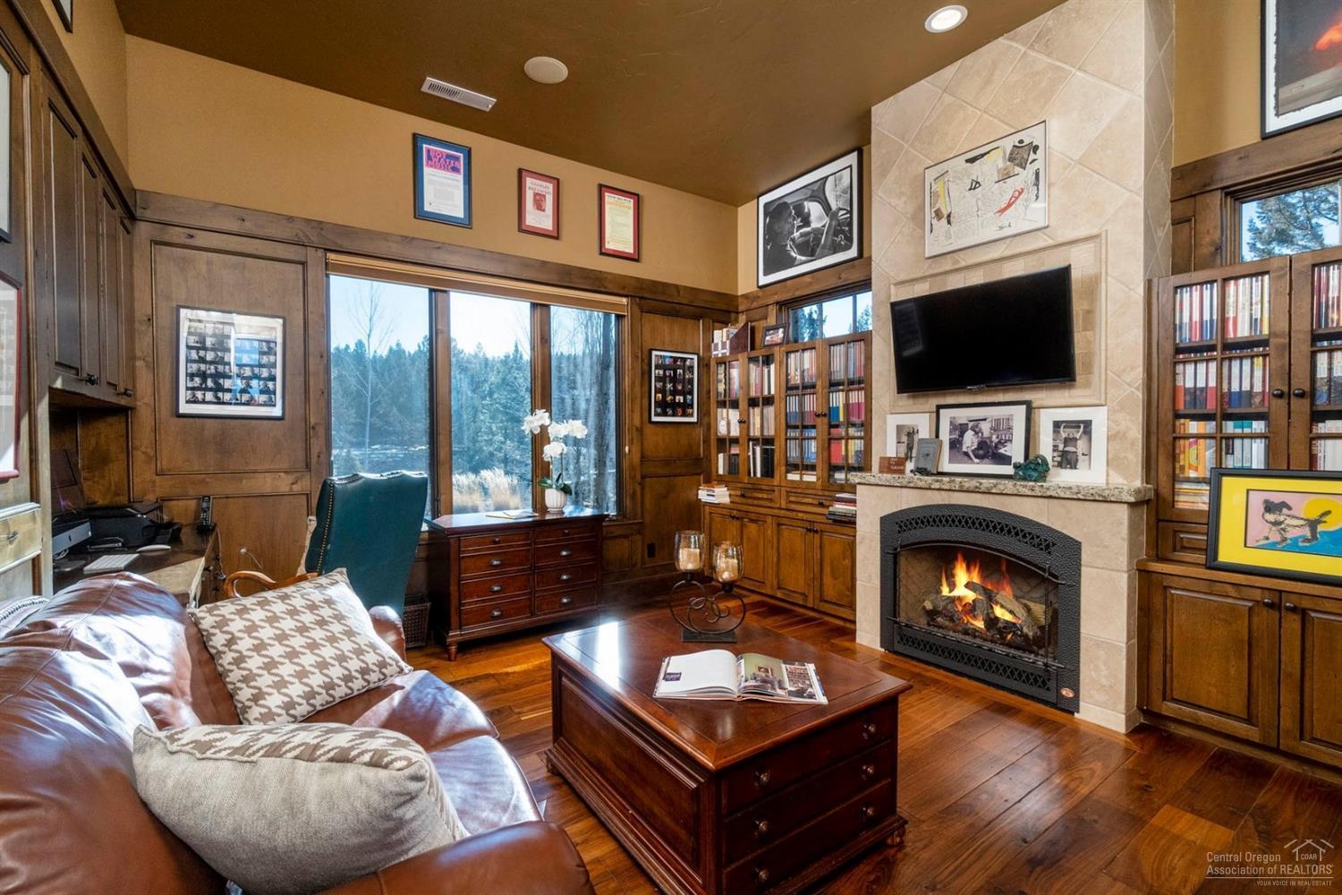 Awbrey Butte - Residential