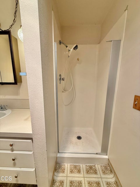 Tiny photo for 5119 Barry Avenue, Klamath Falls, OR 97603 (MLS # 220223485)