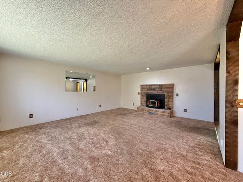 Tiny photo for 5119 Barry Avenue, Klamath Falls, OR 97603 (MLS # 220223485)