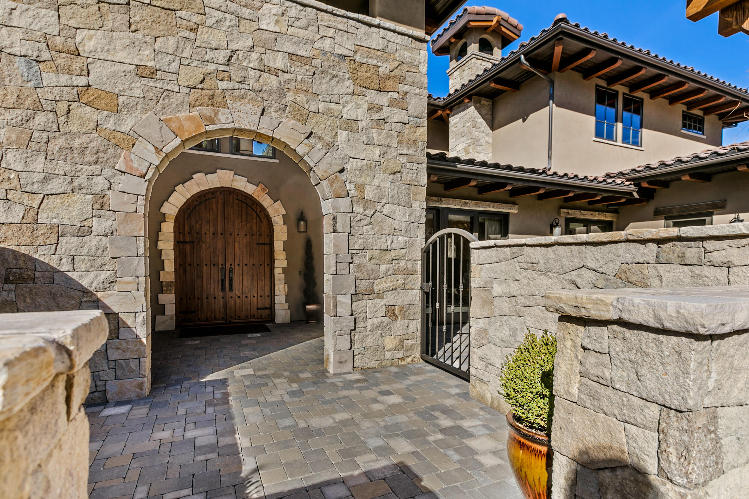 North Rim - Residential