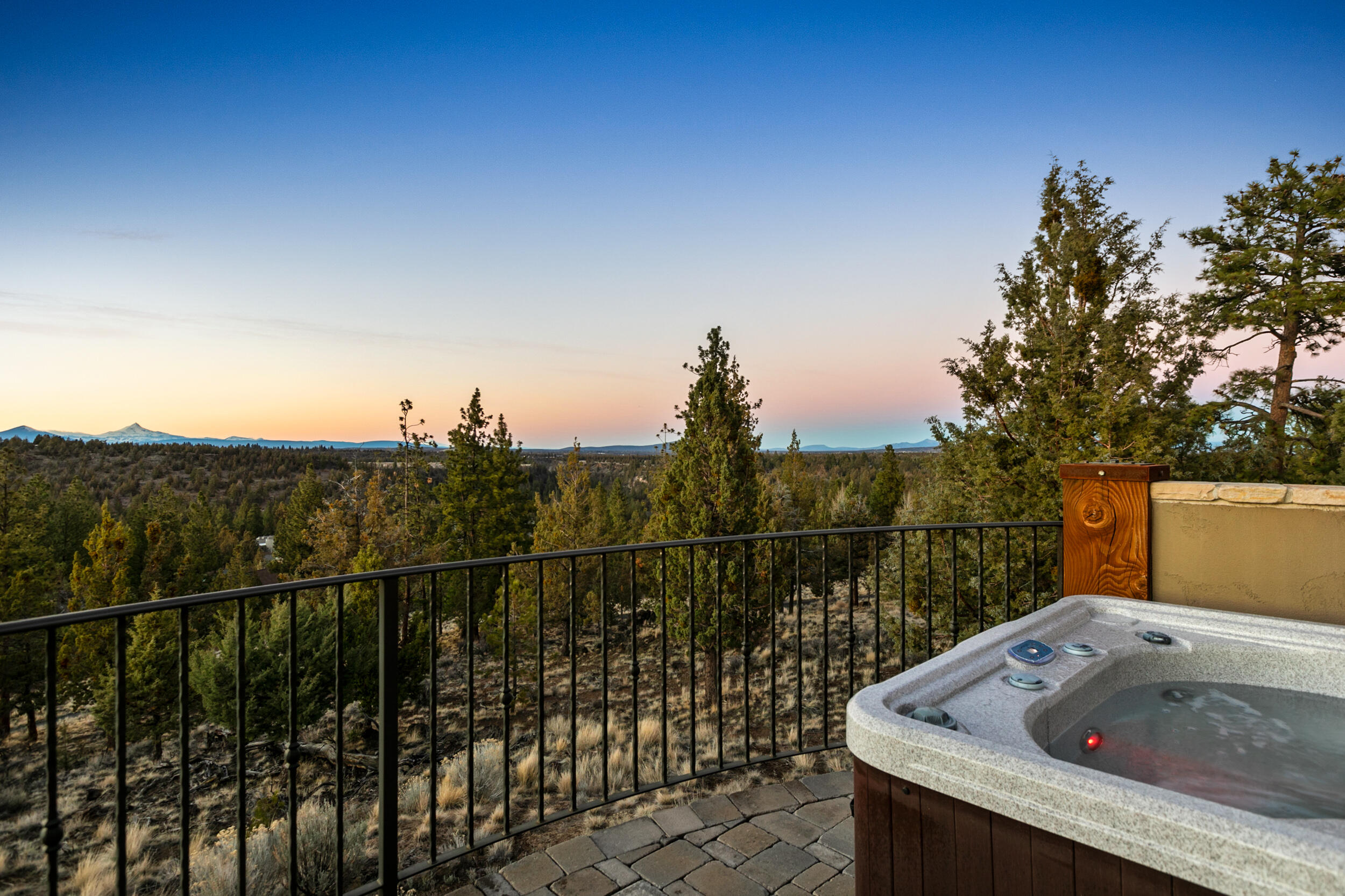 North Rim - Residential