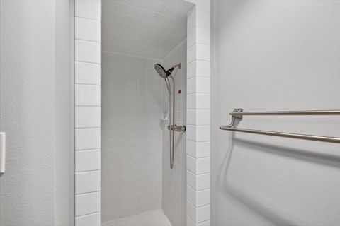 Tiny photo for 309 N Berkeley Way, Medford, OR 97504 (MLS # 220220204)