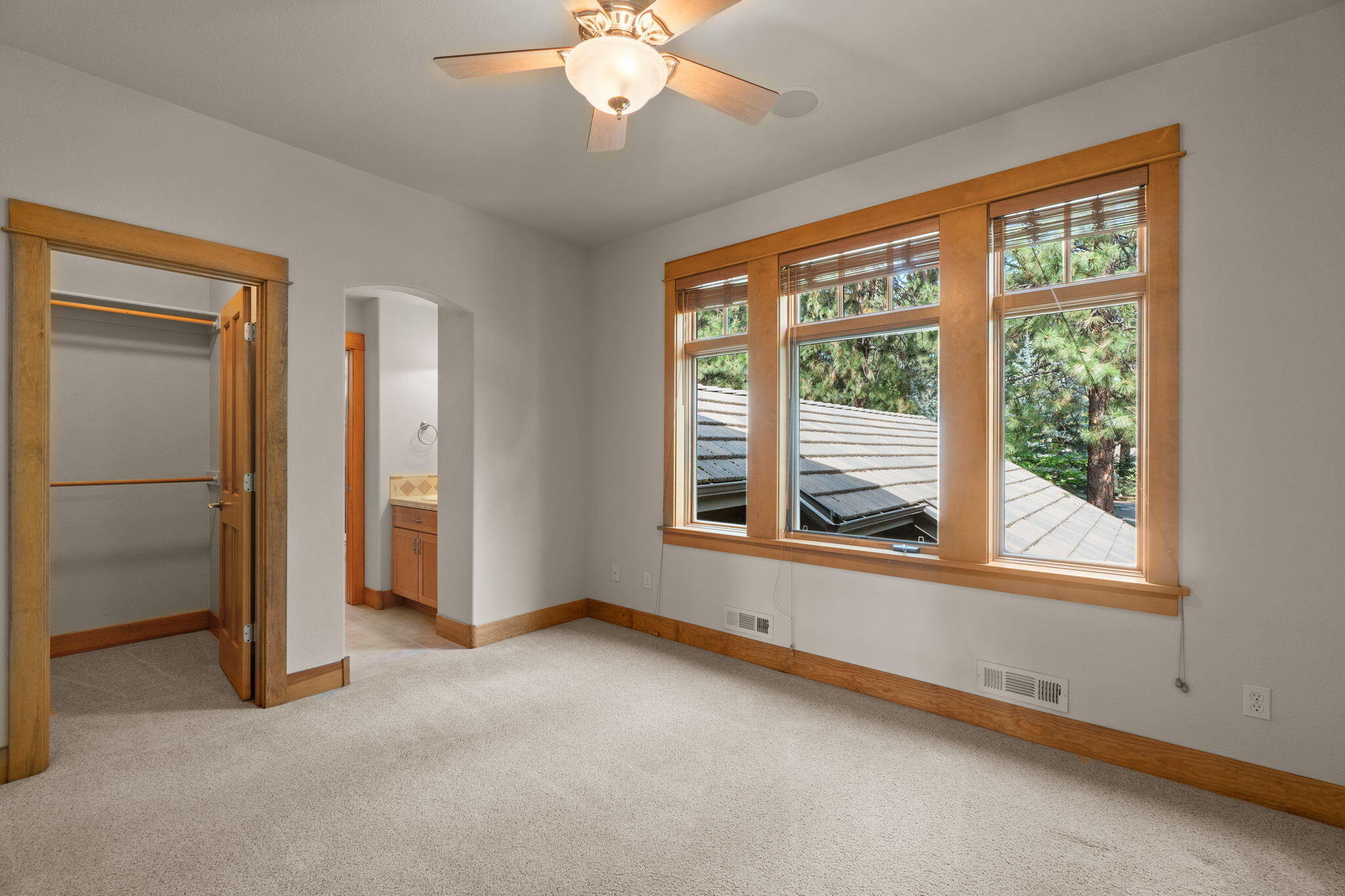 Broken Top - Residential