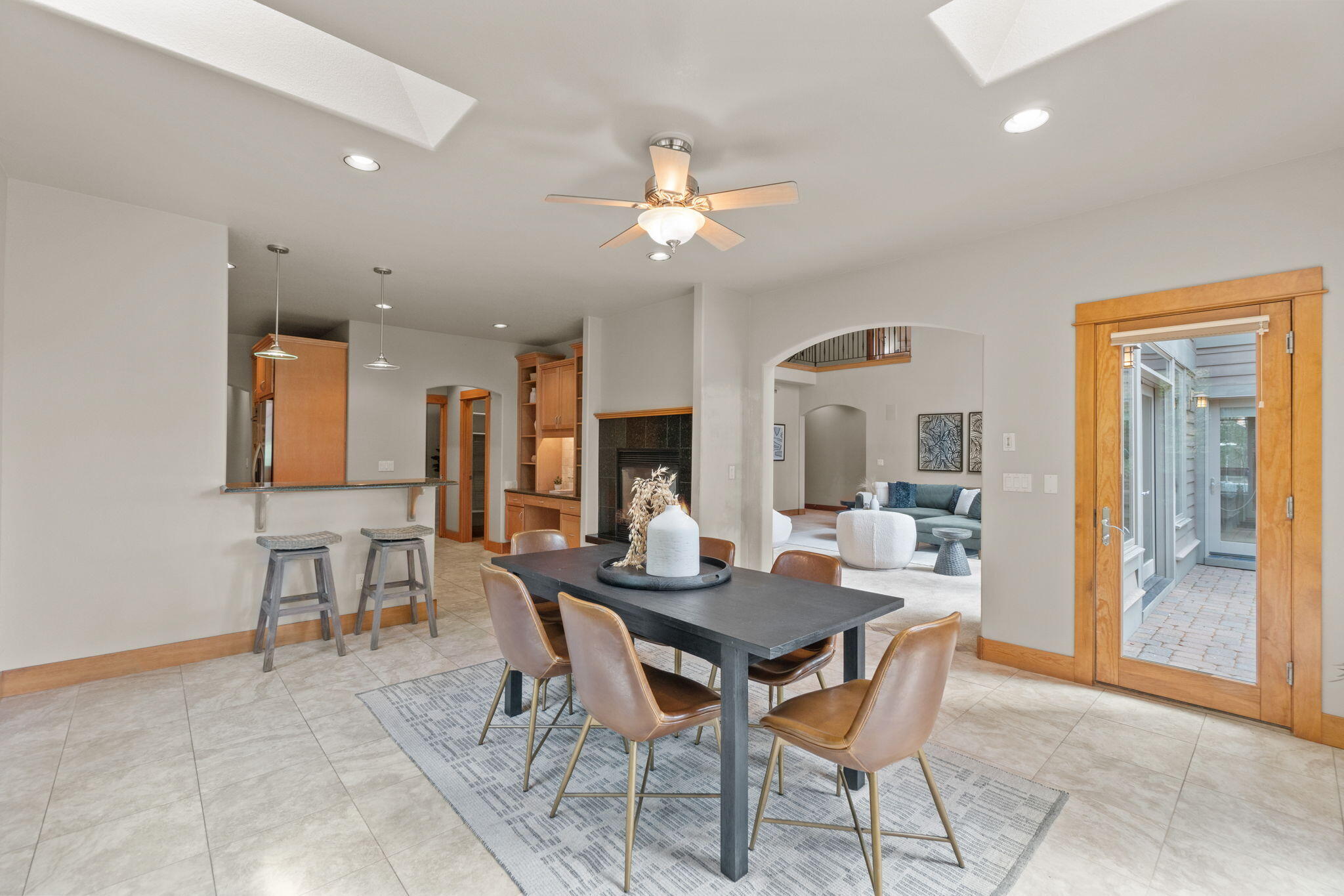 Broken Top - Residential