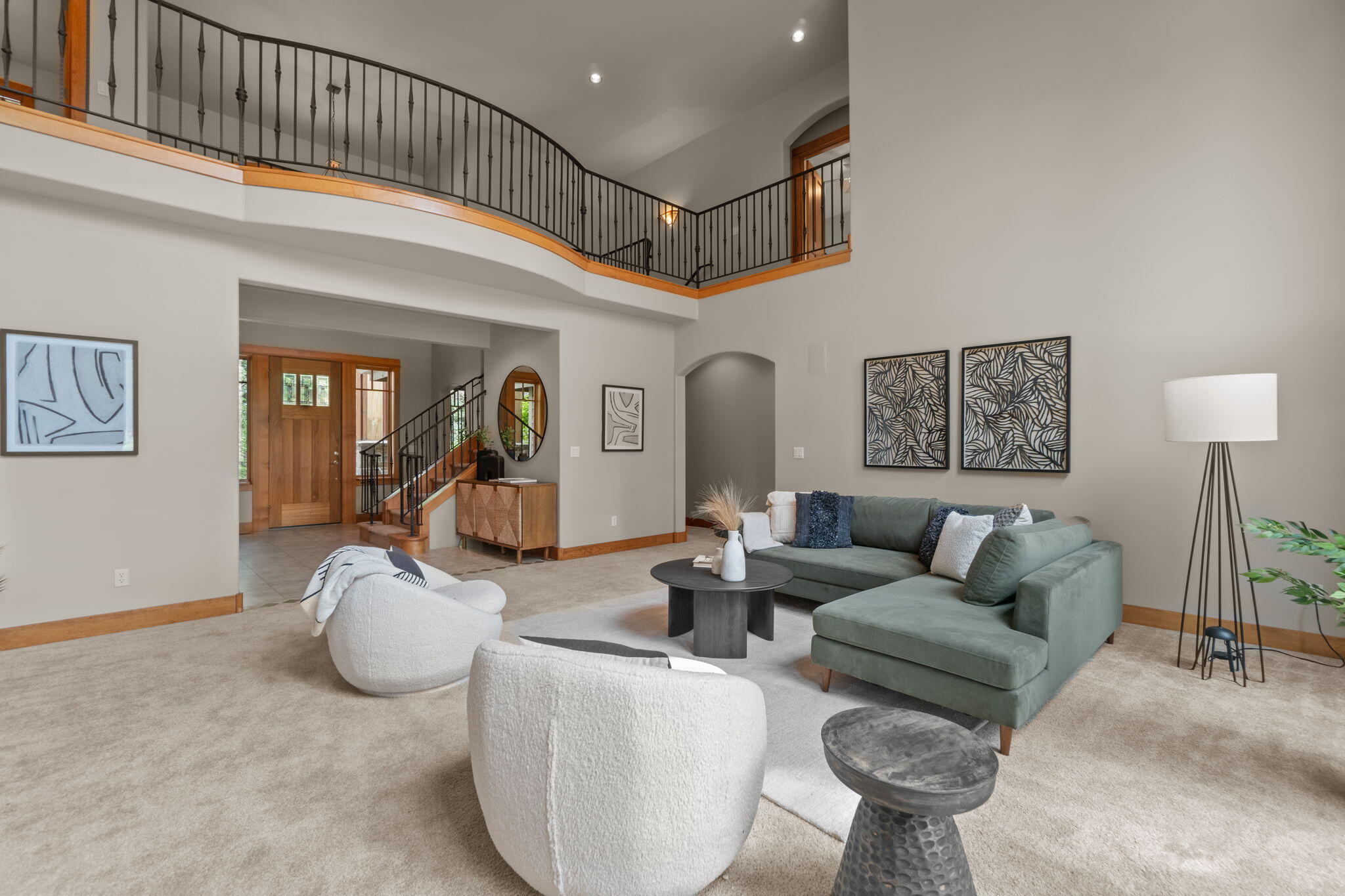 Broken Top - Residential