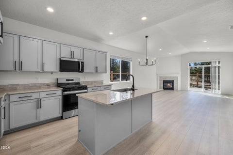 Tiny photo for 16651 Neil Lane #12, La Pine, OR 97739 (MLS # 220228236)