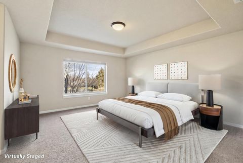 Tiny photo for 20745 NE Comet Lane, Bend, OR 97701 (MLS # 220212662)