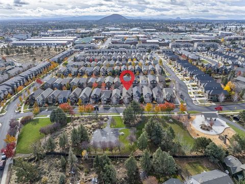 Tiny photo for 20745 NE Comet Lane, Bend, OR 97701 (MLS # 220212662)