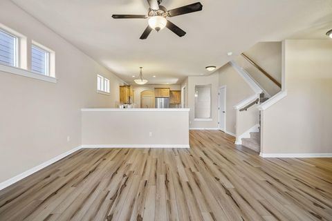 Tiny photo for 20745 NE Comet Lane, Bend, OR 97701 (MLS # 220212662)