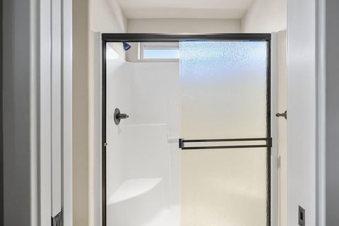 Tiny photo for 20745 NE Comet Lane, Bend, OR 97701 (MLS # 220212662)