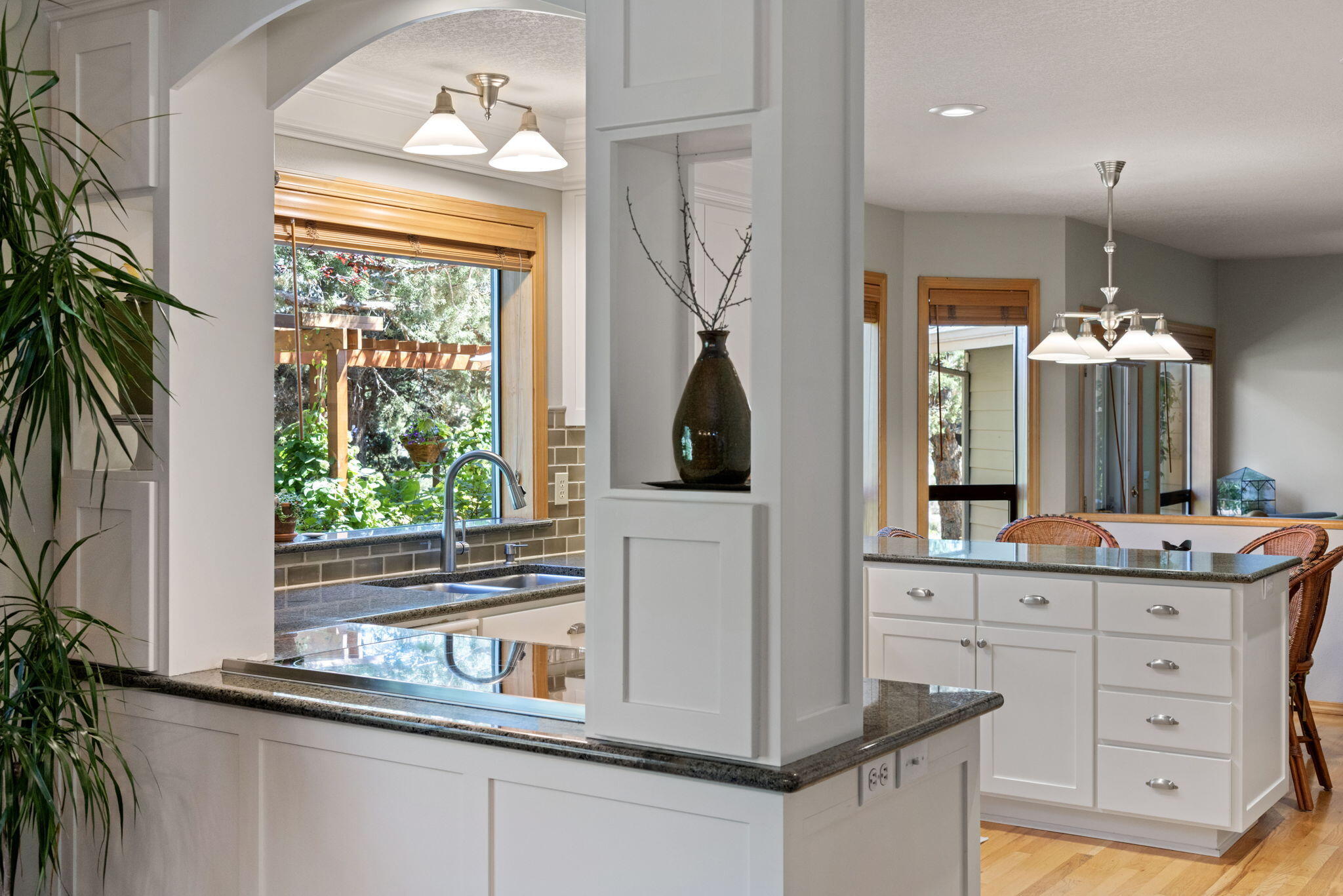 Los Serranos - Residential