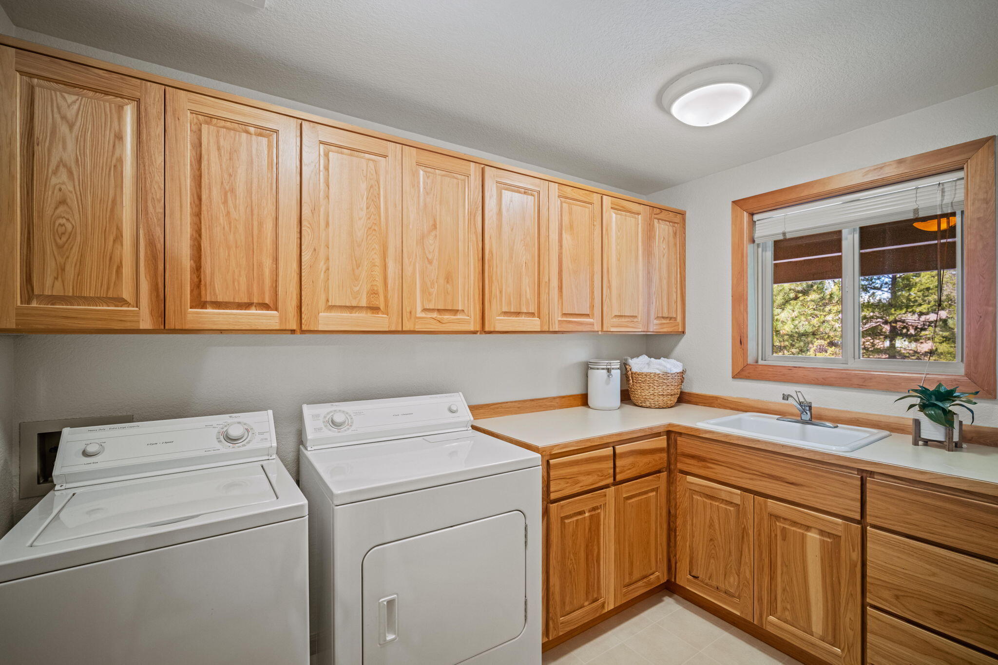 Fairway Point Villag - Residential