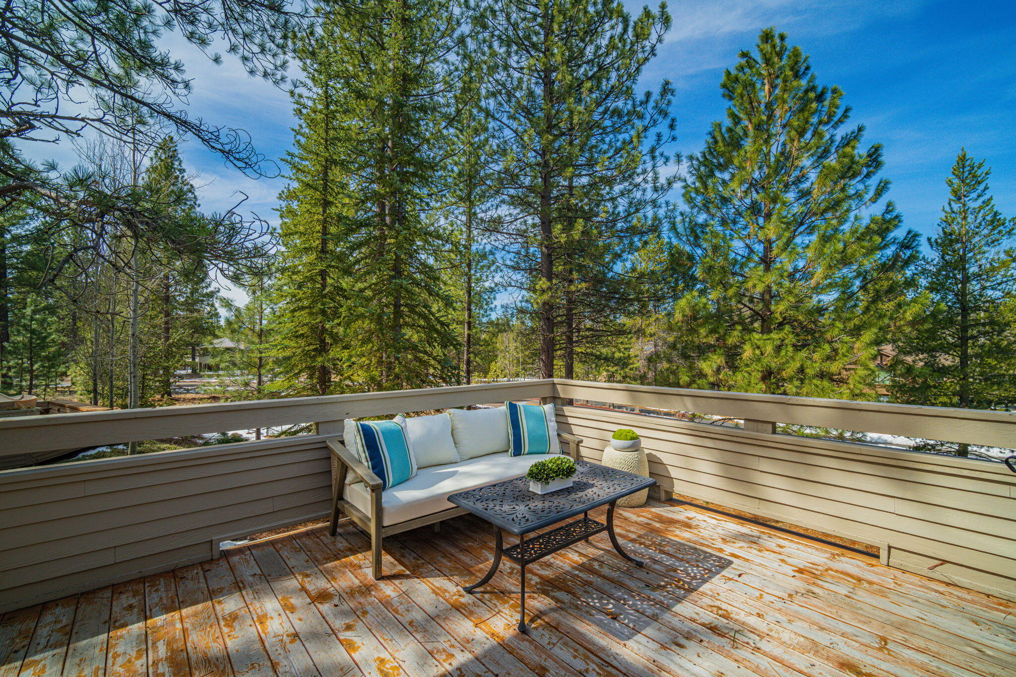 Fairway Point Villag - Residential