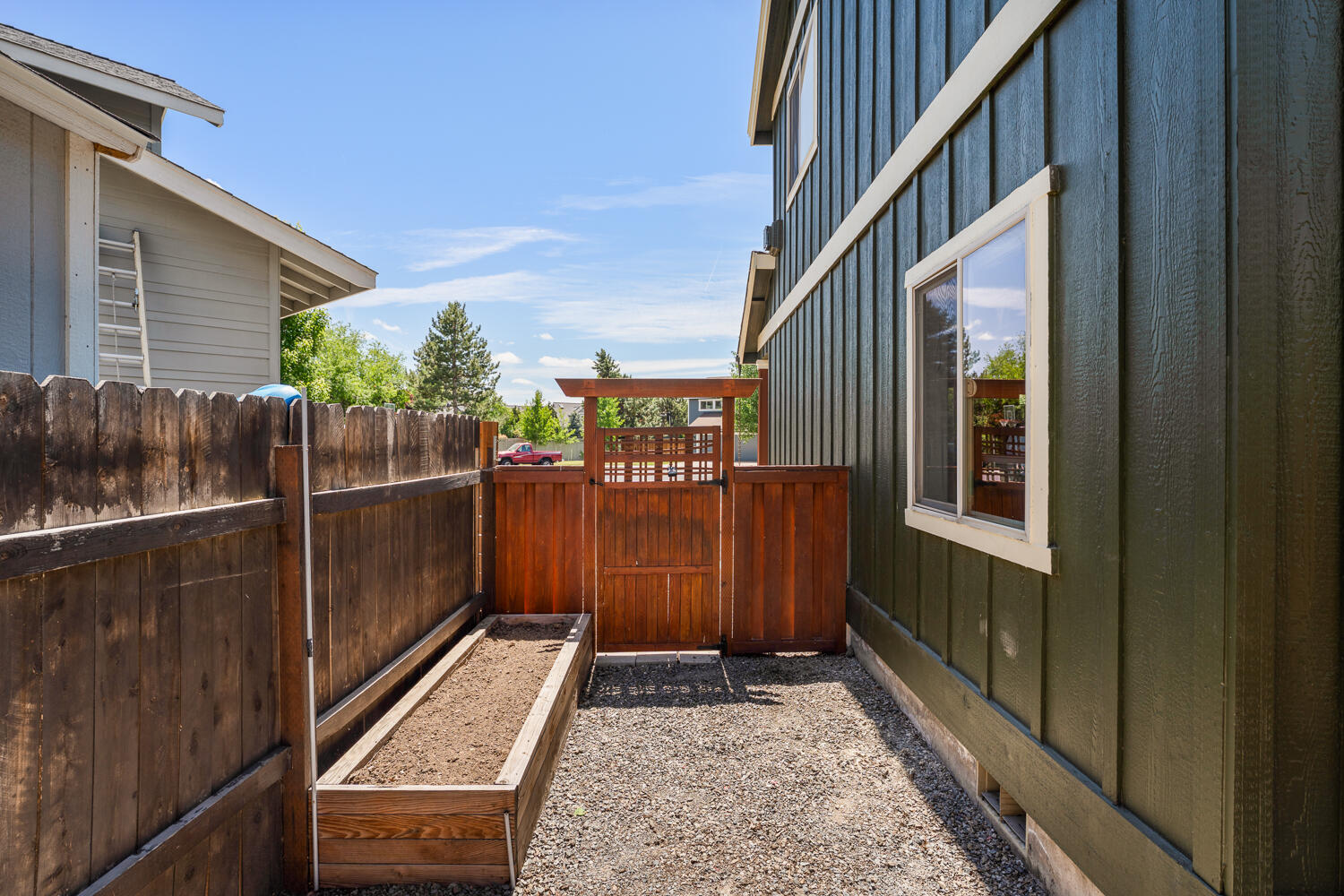 Terrango Glen - Residential