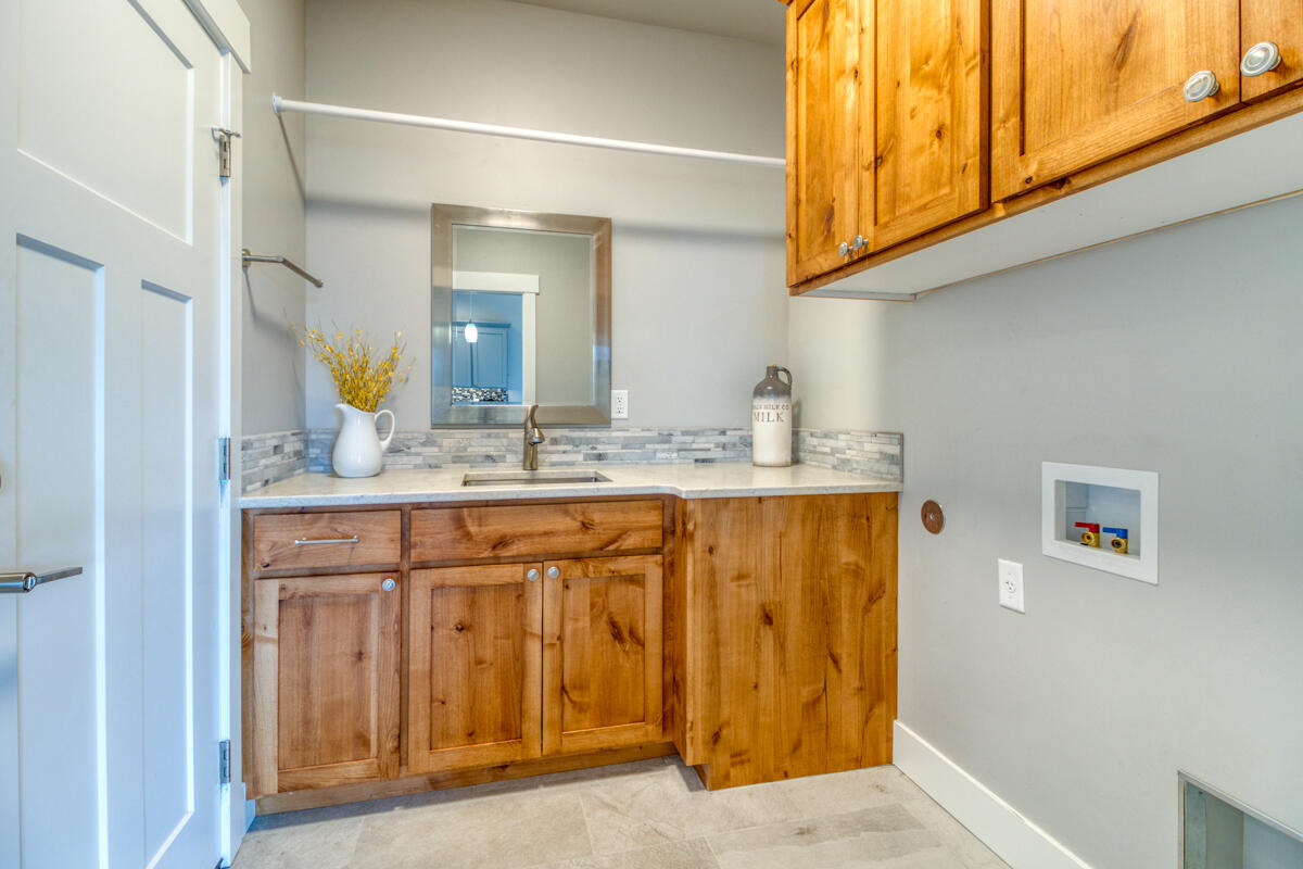 West Powell Butte Es - Residential