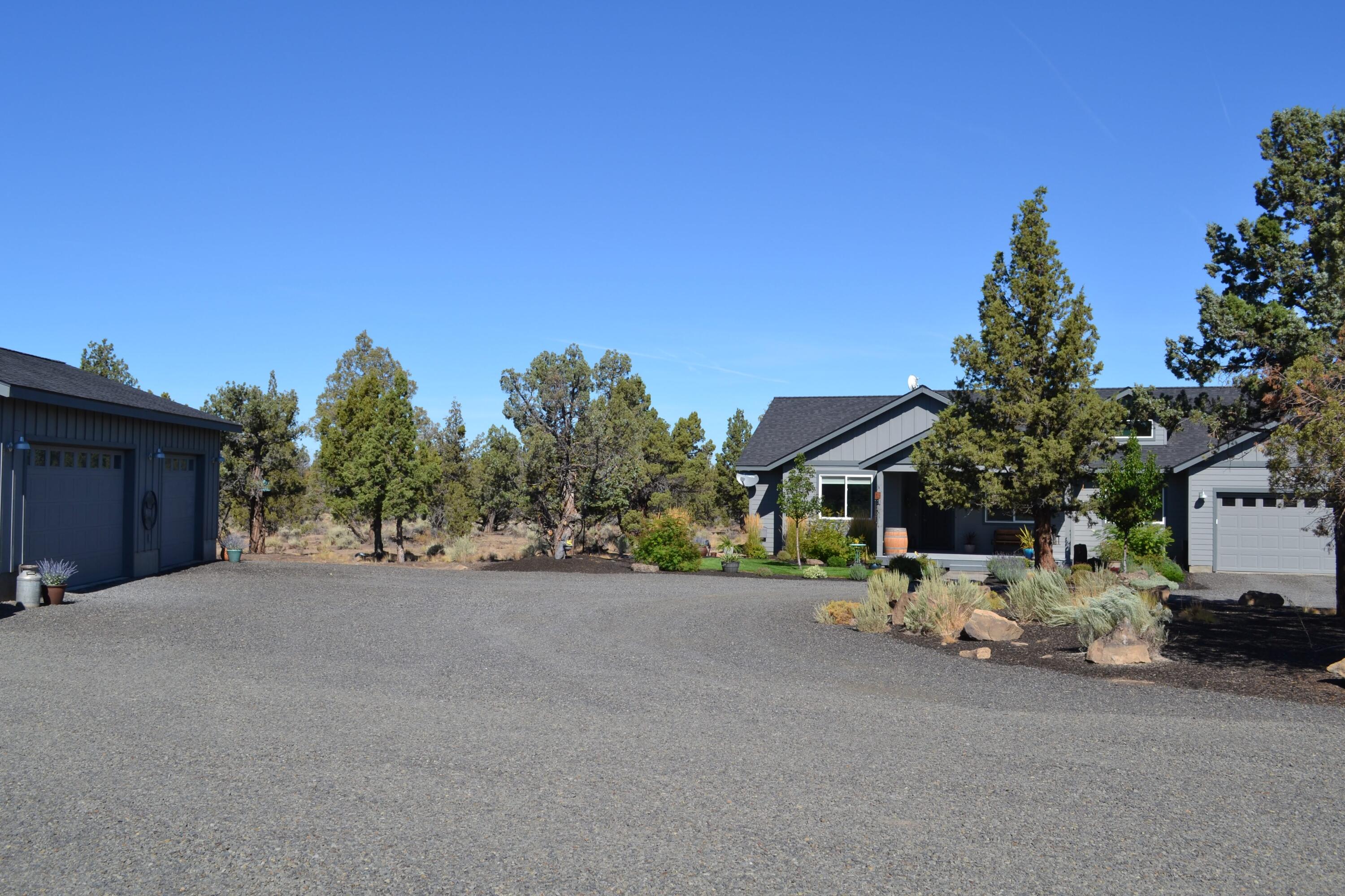 West Powell Butte Es - Residential