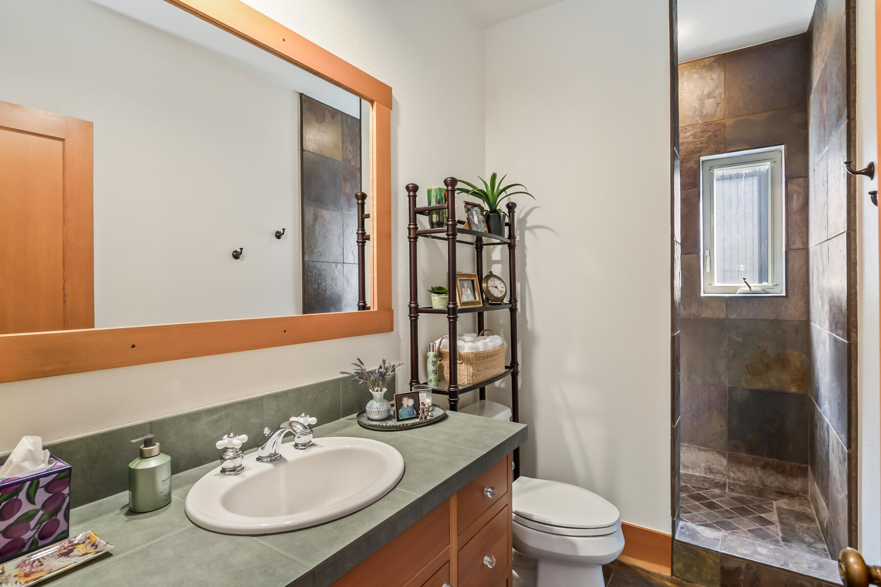 Golden Butte - Residential