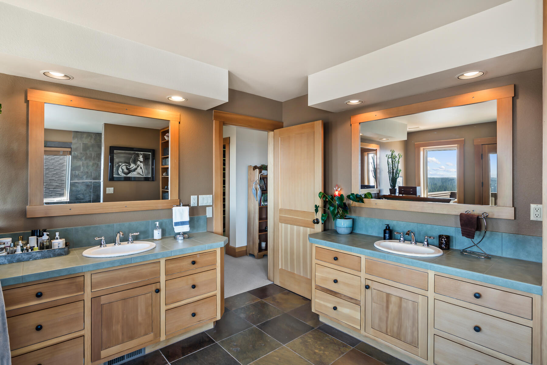 Golden Butte - Residential