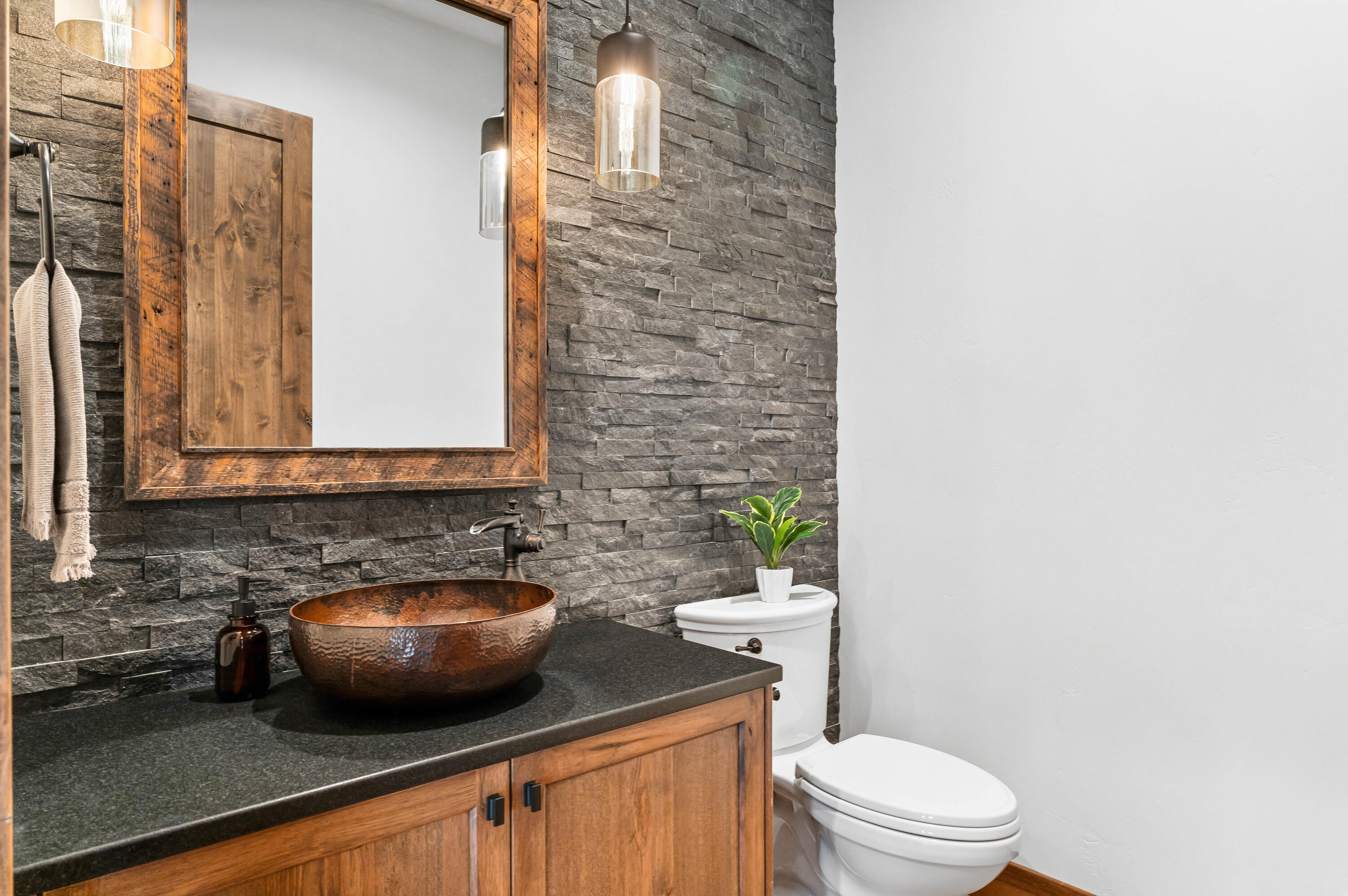 Deschutes River Ranc - Residential