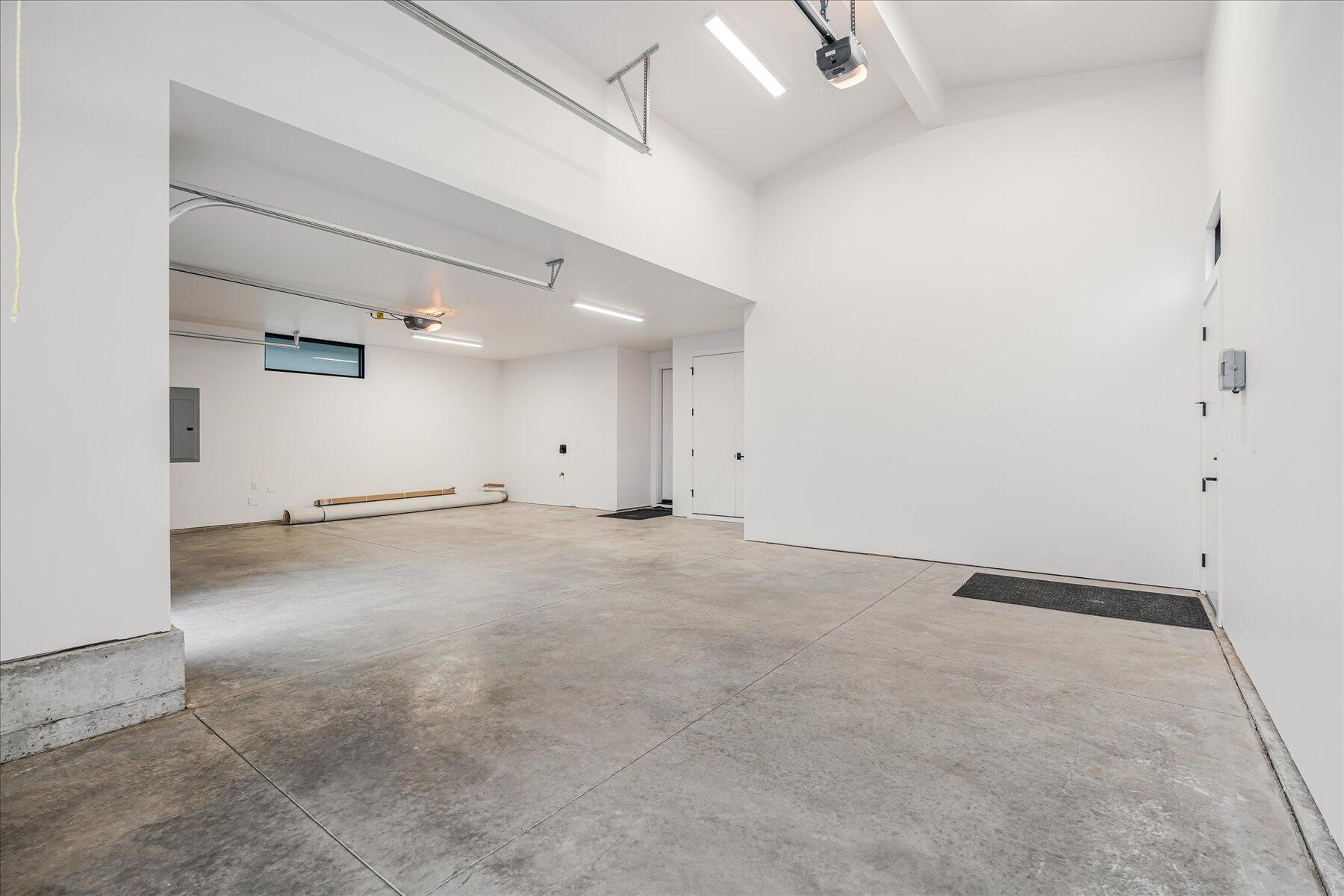 Discovery West Phase 6 & 7 - Residential