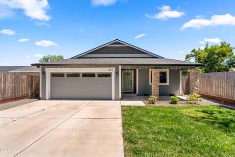 Photo of 1383 Orchard Home Drive, Medford, OR 97501 (MLS # 220223949)