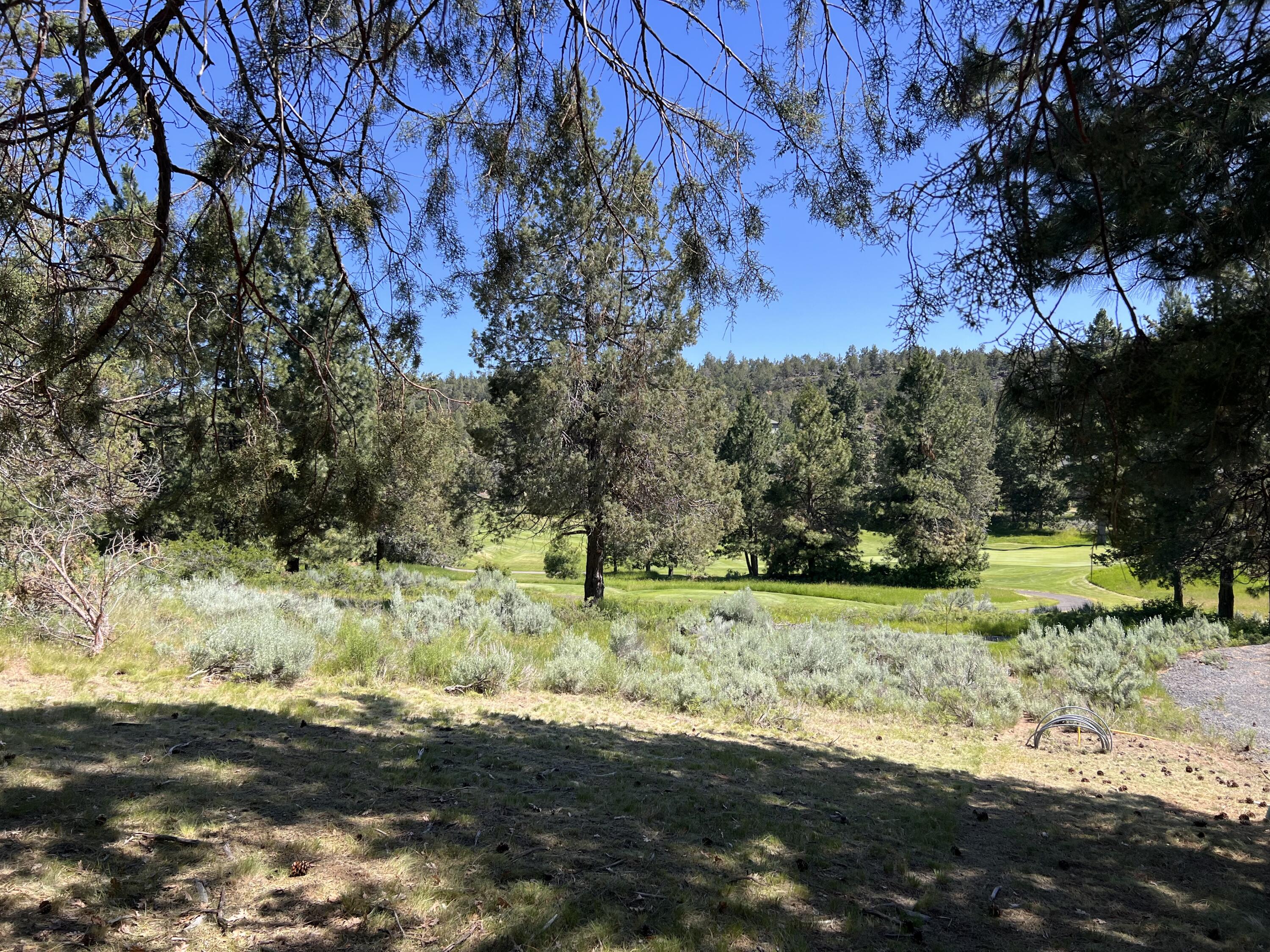 Running YResort - Land