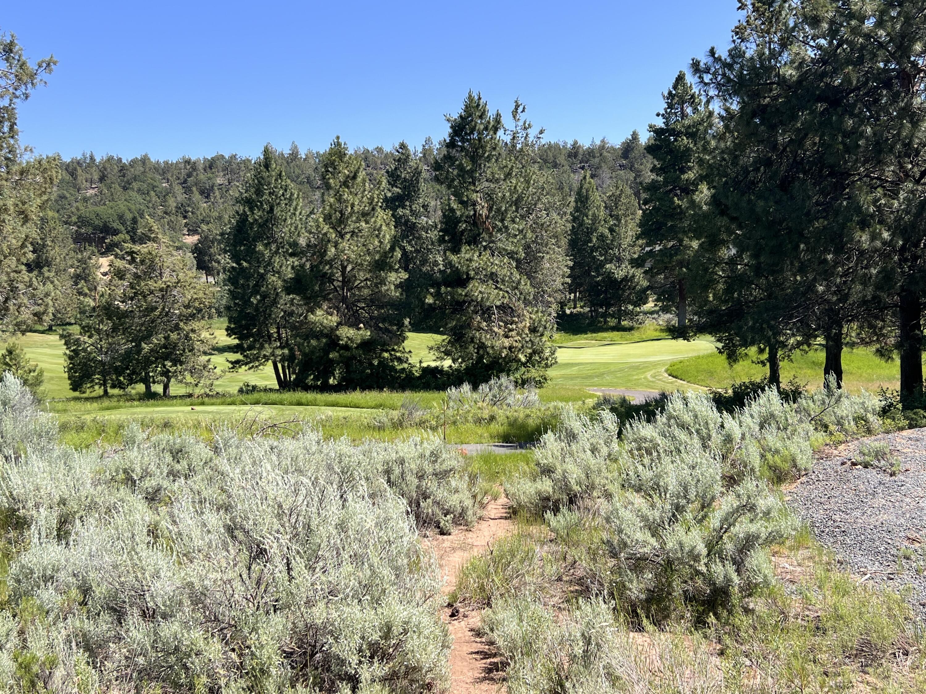 Running YResort - Land