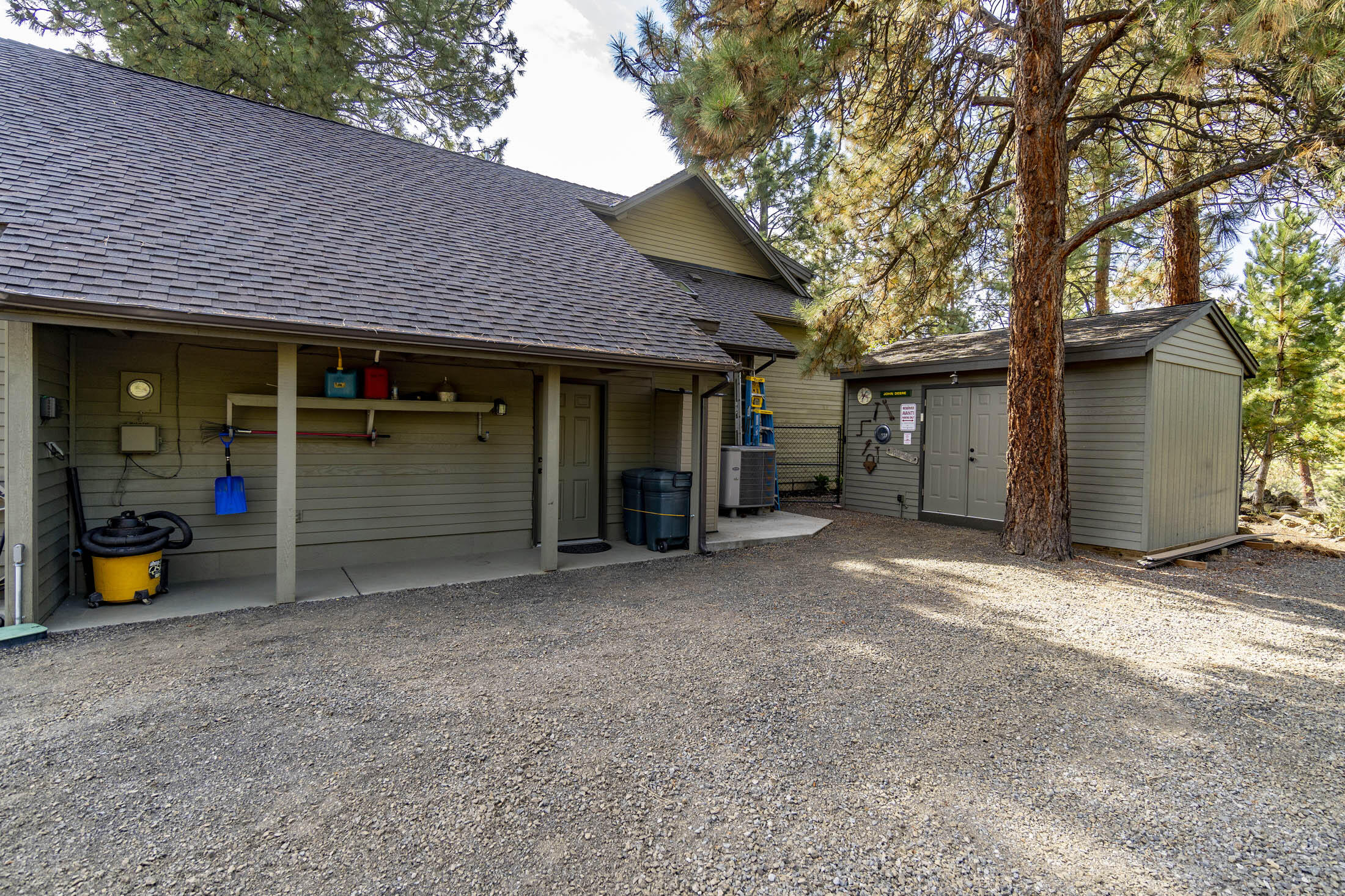 Woodside Ranch - Residential