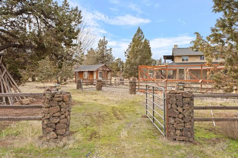 Tiny photo for 5871 SW Badger Road SW, Terrebonne, OR 97760 (MLS # 220215522)