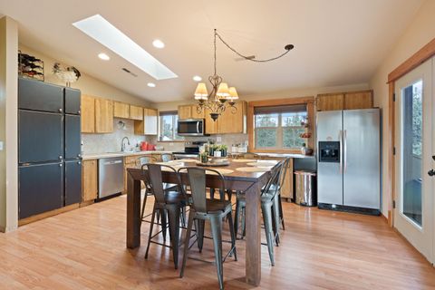 Tiny photo for 5871 SW Badger Road SW, Terrebonne, OR 97760 (MLS # 220215522)