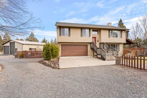 Tiny photo for 5871 SW Badger Road SW, Terrebonne, OR 97760 (MLS # 220215522)