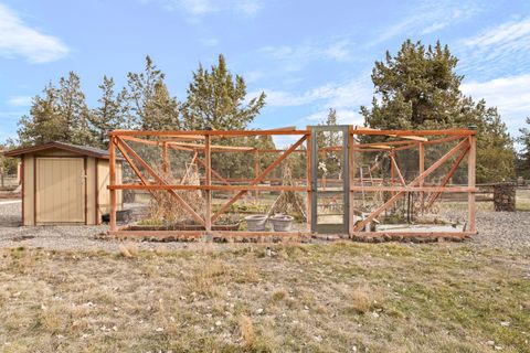 Tiny photo for 5871 SW Badger Road SW, Terrebonne, OR 97760 (MLS # 220215522)