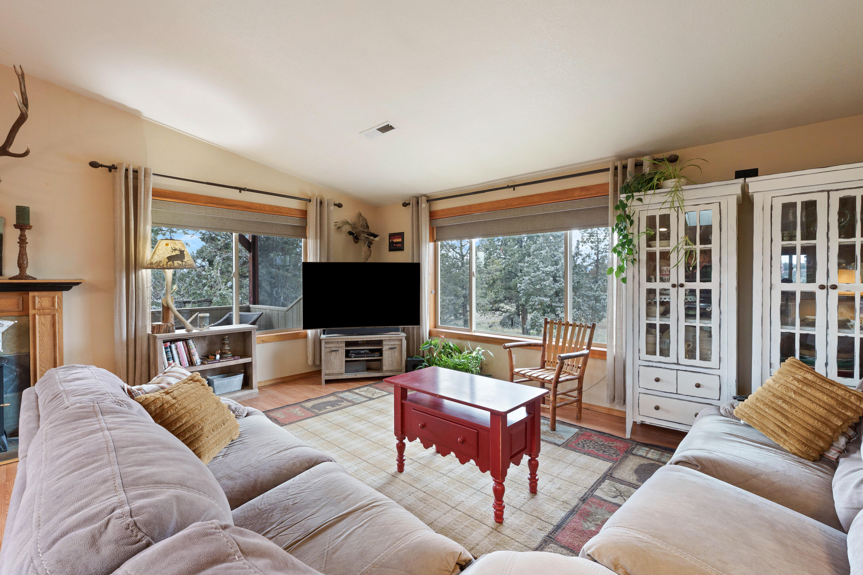 5871 SW Badger Road SW