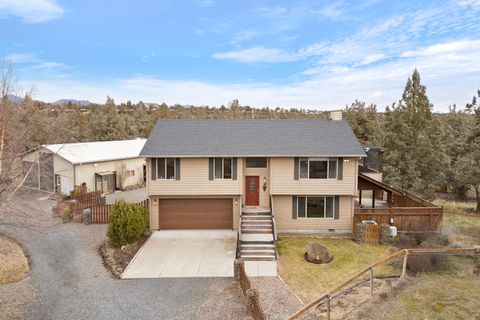 Tiny photo for 5871 SW Badger Road SW, Terrebonne, OR 97760 (MLS # 220215522)
