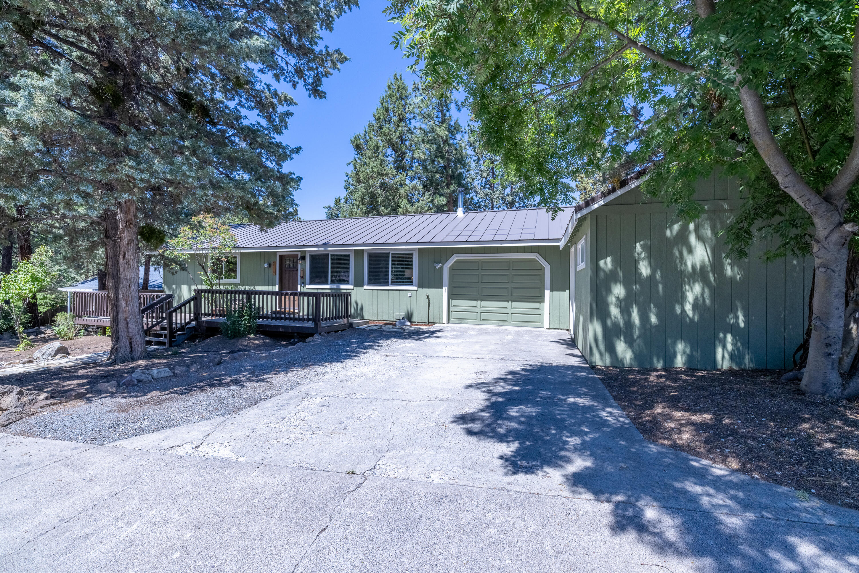 214 SW Maricopa Drive