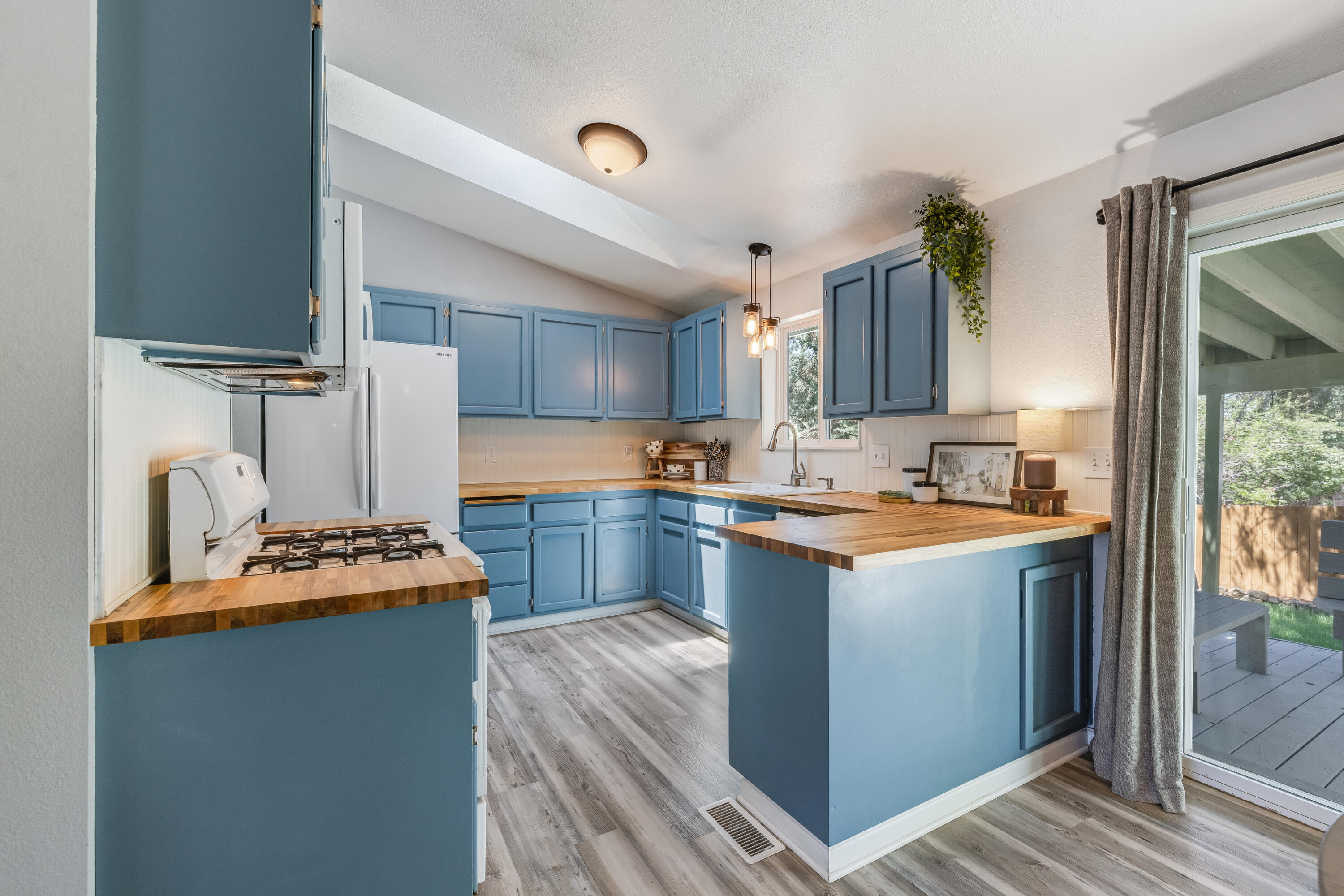 Chukar Ridge - Residential