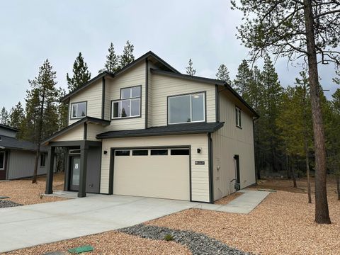 Tiny photo for 16682 Neil Ct Ct #7, La Pine, OR 97739 (MLS # 220217472)