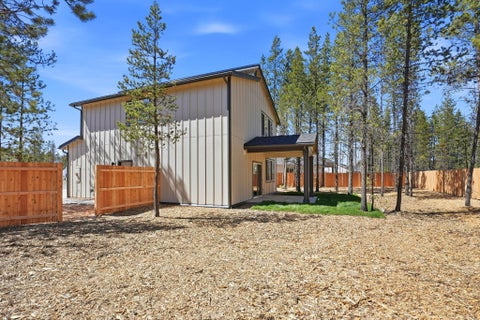Tiny photo for 16682 Neil Ct Ct #7, La Pine, OR 97739 (MLS # 220217472)