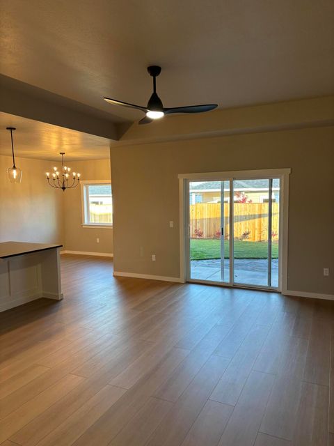 Tiny photo for 3731 Ford Drive, Medford, OR 97504 (MLS # 220211398)