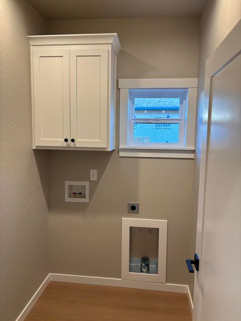 Tiny photo for 3731 Ford Drive, Medford, OR 97504 (MLS # 220211398)