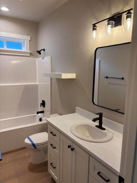 Tiny photo for 3731 Ford Drive, Medford, OR 97504 (MLS # 220211398)