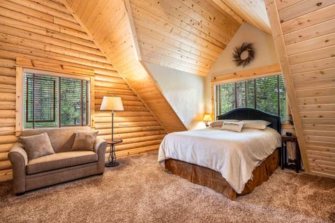 Tiny photo for 14232 Clearwater Lane, La Pine, OR 97739 (MLS # 220217374)