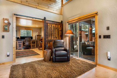 Tiny photo for 14232 Clearwater Lane, La Pine, OR 97739 (MLS # 220217374)