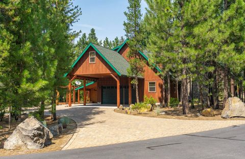 Tiny photo for 14232 Clearwater Lane, La Pine, OR 97739 (MLS # 220217374)