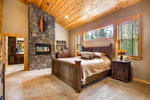 Tiny photo for 14232 Clearwater Lane, La Pine, OR 97739 (MLS # 220217374)