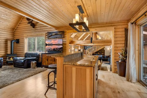 Tiny photo for 14232 Clearwater Lane, La Pine, OR 97739 (MLS # 220217374)