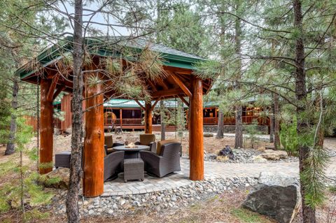 Tiny photo for 14232 Clearwater Lane, La Pine, OR 97739 (MLS # 220217374)