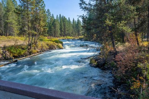 Tiny photo for 14232 Clearwater Lane, La Pine, OR 97739 (MLS # 220217374)