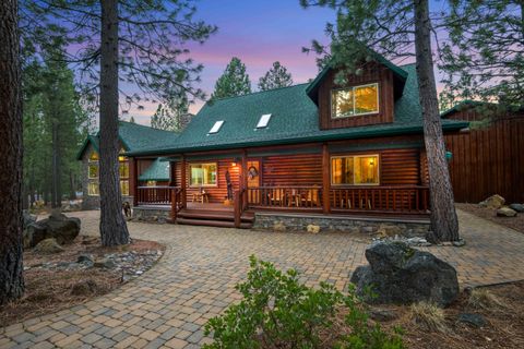 Tiny photo for 14232 Clearwater Lane, La Pine, OR 97739 (MLS # 220217374)