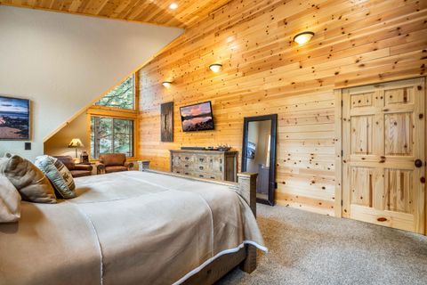 Tiny photo for 14232 Clearwater Lane, La Pine, OR 97739 (MLS # 220217374)